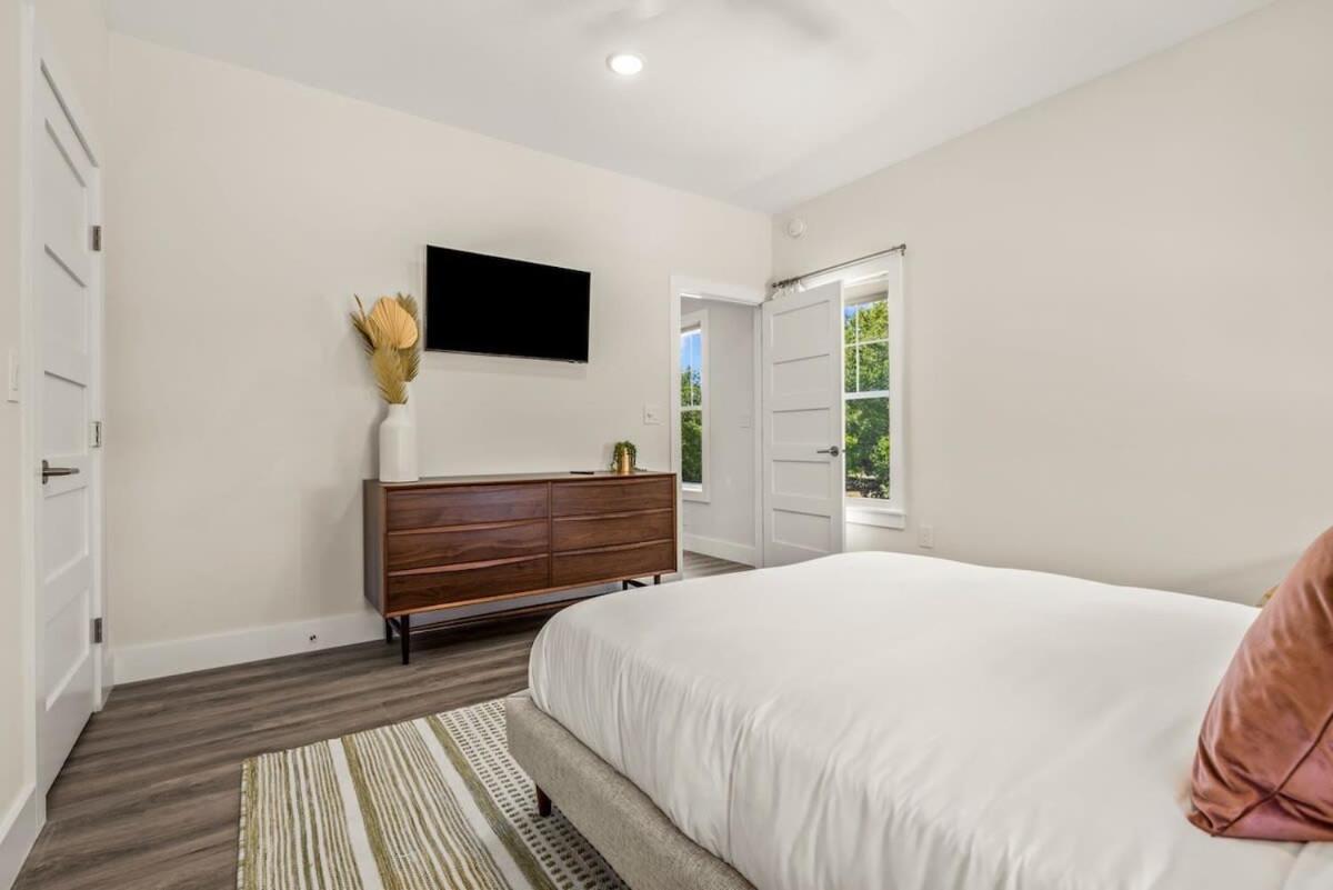 Sojourn Aurora 7 Bedroom Pool & Hot Tub โคโรลลา ภายนอก รูปภาพ