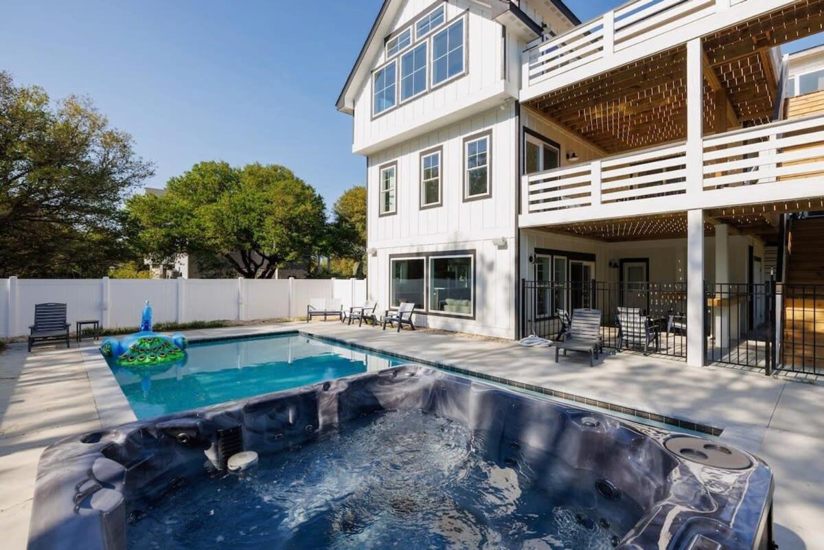 Sojourn Aurora 7 Bedroom Pool & Hot Tub โคโรลลา ภายนอก รูปภาพ